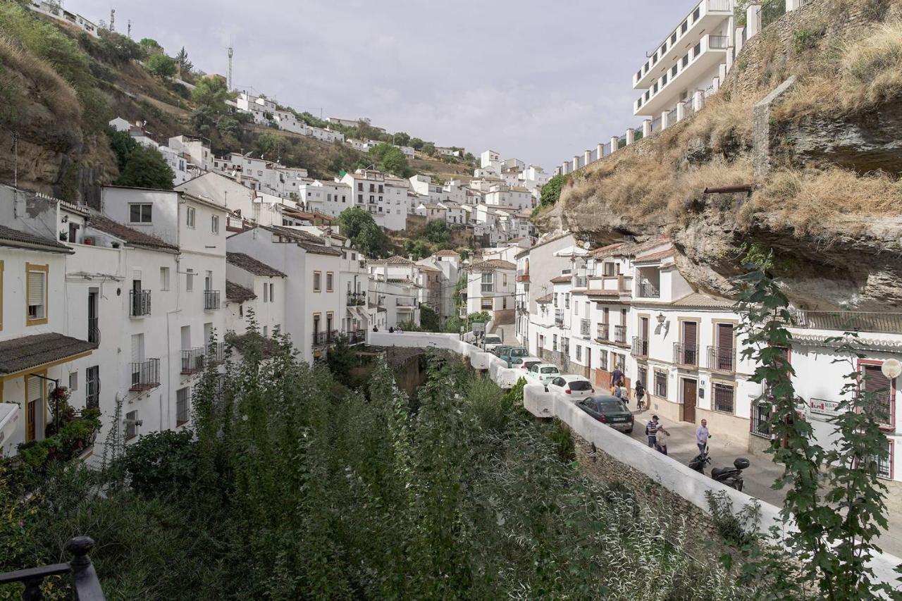 Setenil De Las Bodegas Casa Rural Las Cuevas De Setenil מראה חיצוני תמונה